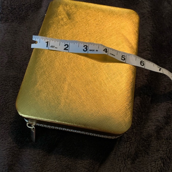 Jewelry case for travel or organizing - Picture 4 of 5